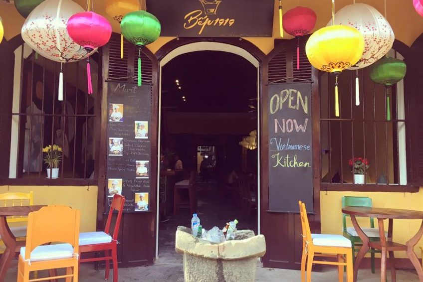 nhà hàng đặc sản hội an