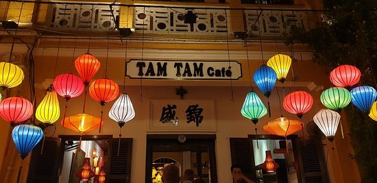 nhà hàng đặc sản hội an